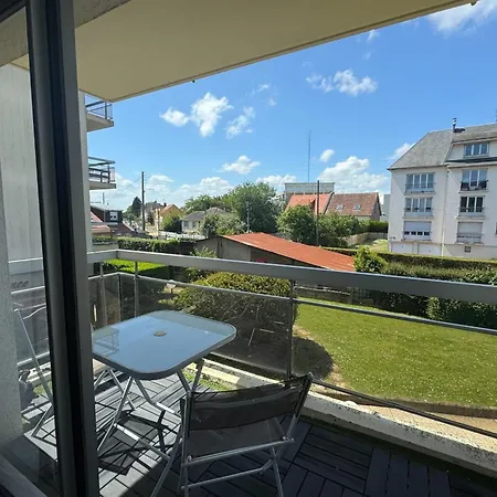 With Balconies Close To Beaches Apartment *